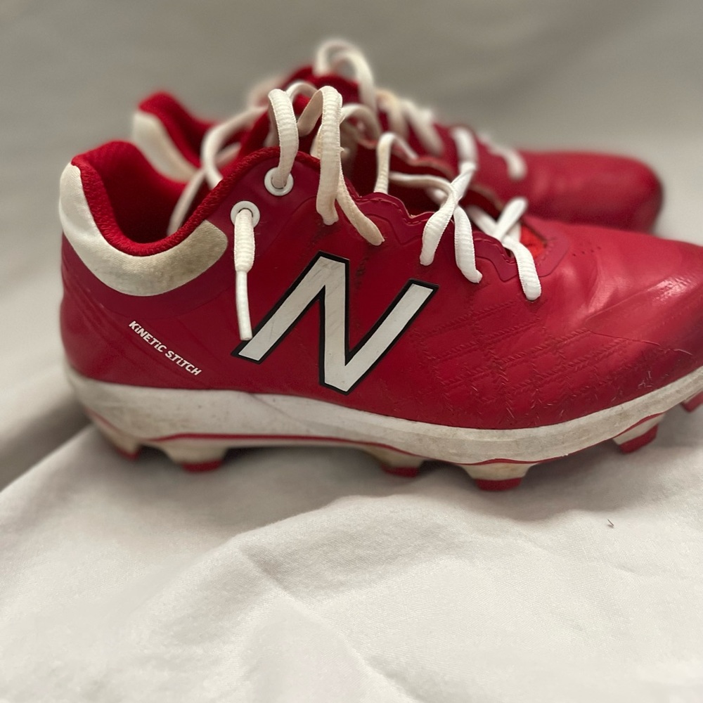 New balance molded cleats